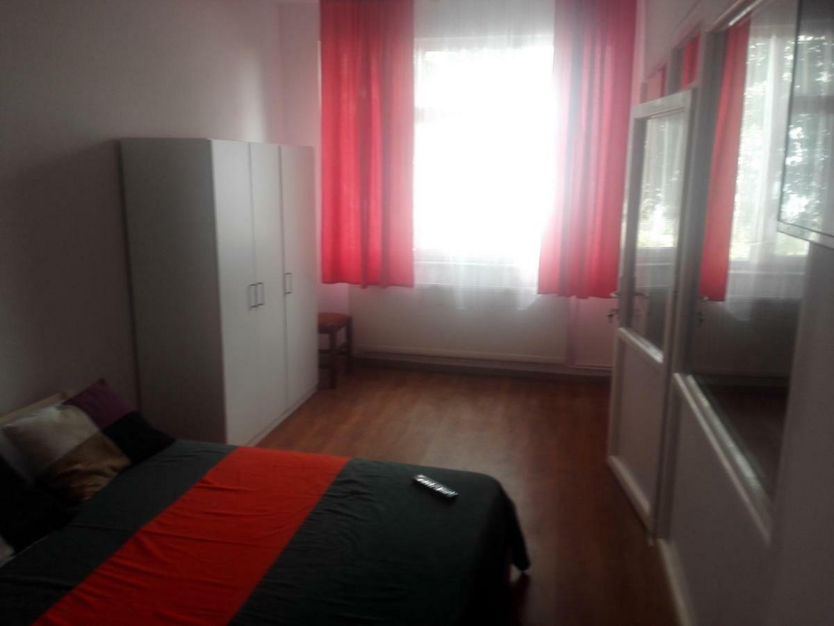 Apartamente Sara Iasi Eksteriør bilde